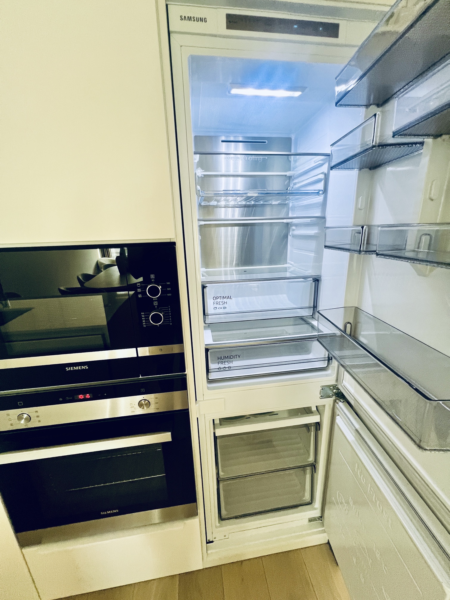 Frigo en diepvriezer